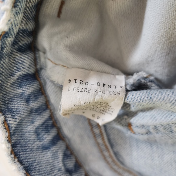 VTG Levis 540 Jeans Mens 42X32 Light Wash Denim Brown Tab Relaxed Fit Distressed - Picture 9 of 14
